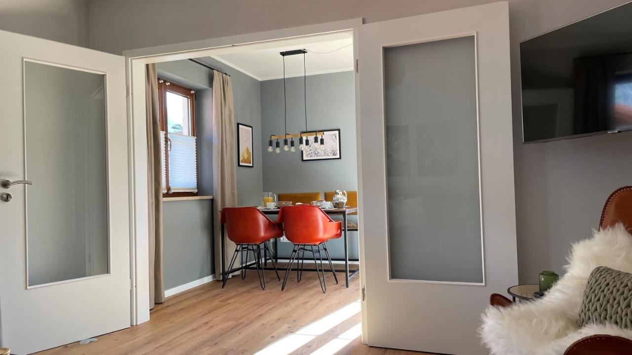 Das Bergquartier - Ferienwohnung Zugspitze オーベラウ エクステリア 写真